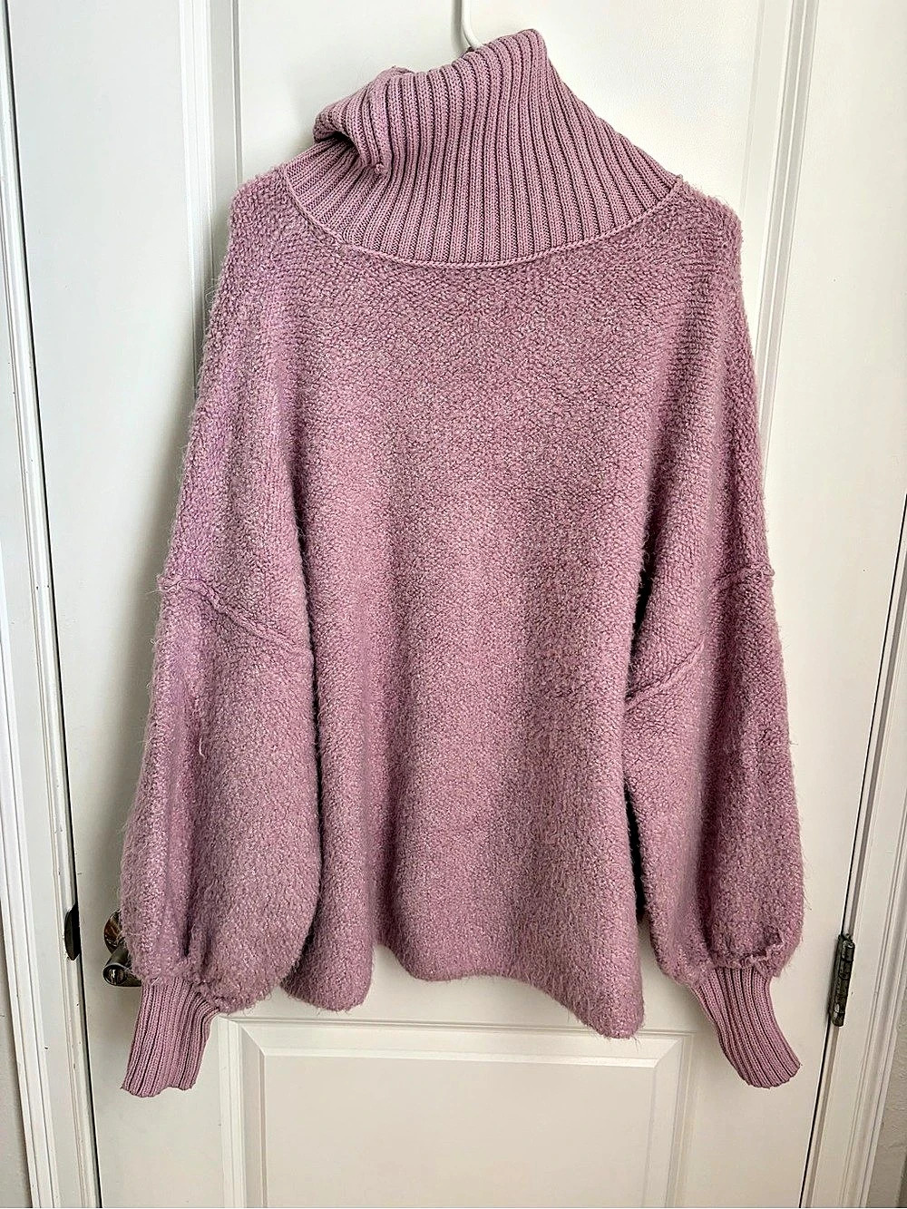 Free People Ottoman Slouchy Tunic Cowl Neck Knit Sweater in Pink Size Medium